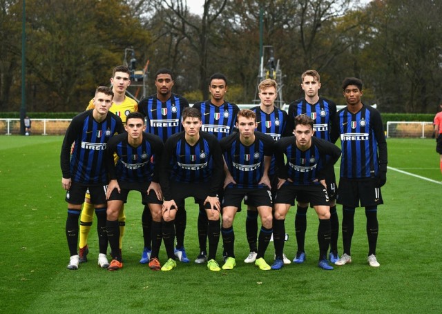  法国U21梯队包揽法甲多项殊荣  